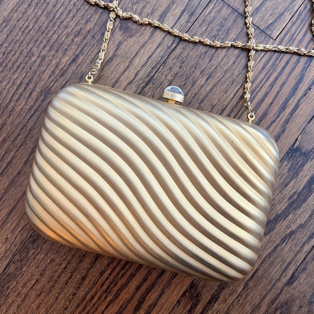 Vintage 1980s Carolyne Barton Gold Clasp Top Box Bag